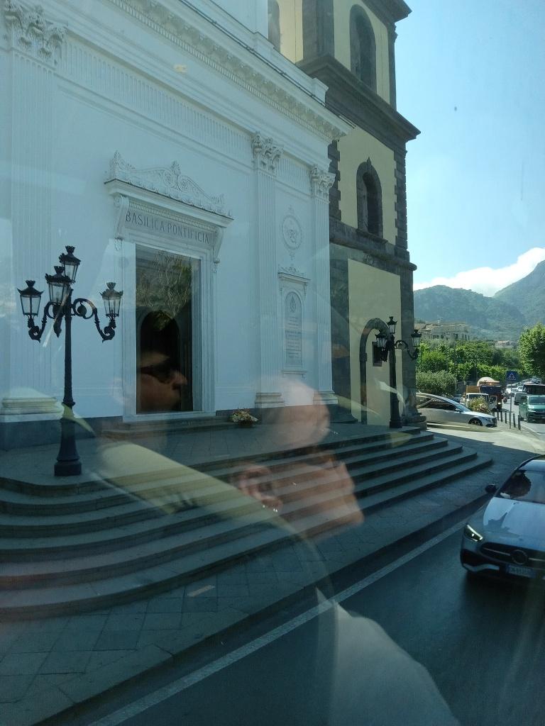 Basilica Pontifica della Madonna Lauro